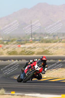 media/May-26-2024-TrackXperience (Sun) [[9b53715927]]/2-Level 3/Session 2 (Turn 11)/